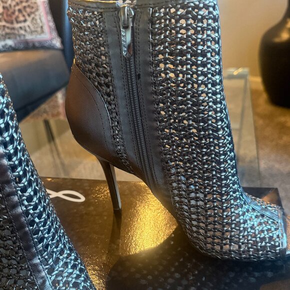 Sam Edelman Silver Metallic Mesh Heeled Sandals - Picture 2 of 6